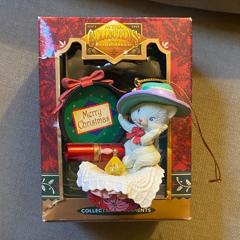 1995 Parlor Cat Lipstick Perfume Hat Box Matrix Collections VTG Ornament